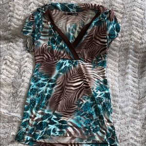 Maurices v-cut blouse